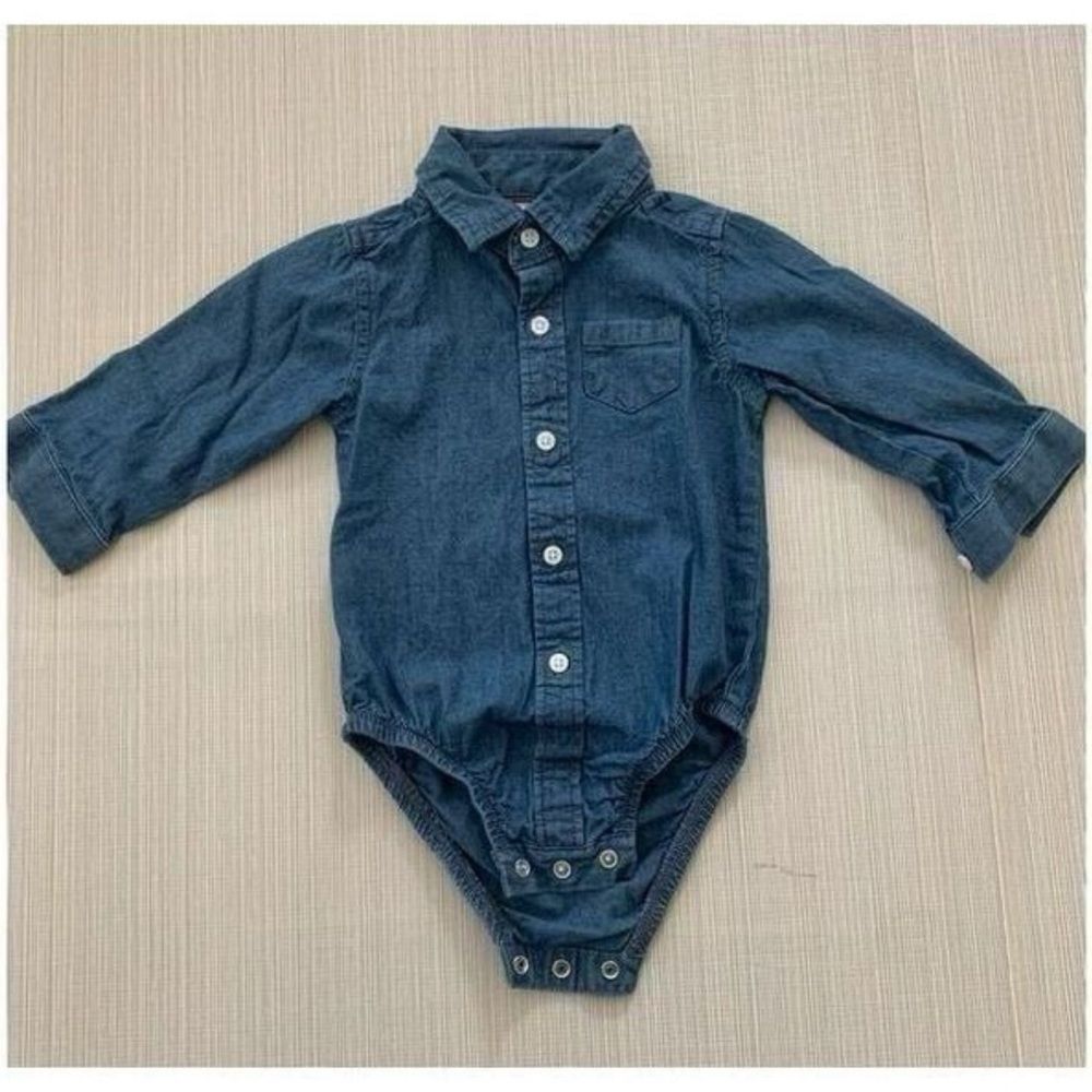 Carter's denim button up bodysuit 9 months EUC